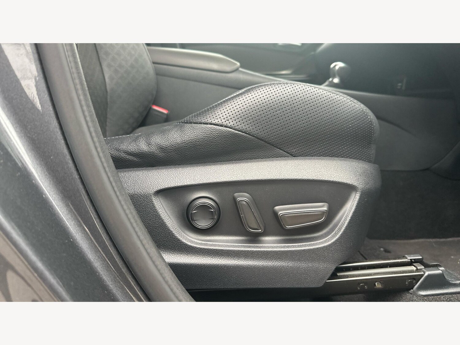 Used Toyota C-HR 2021 for sale - 77598326: Photo 26