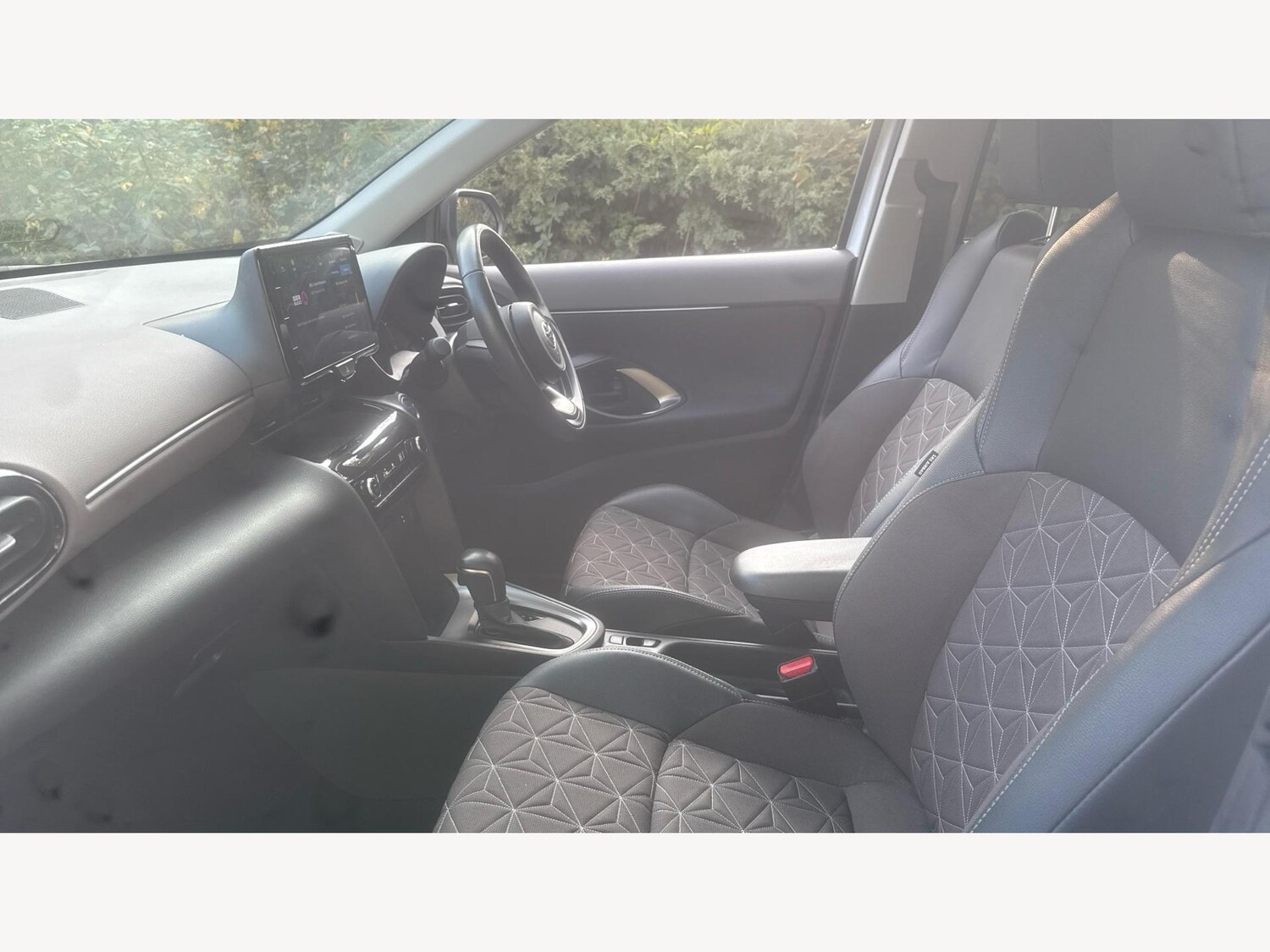 Used Toyota Yaris Cross 2023 for sale - 76259713: Photo 13