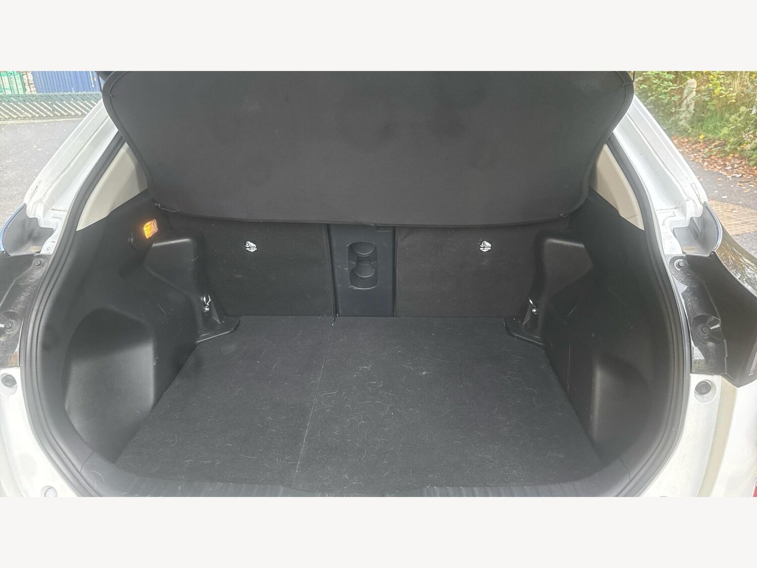 Used Toyota Yaris Cross 2023 for sale - 76259713: Photo 16
