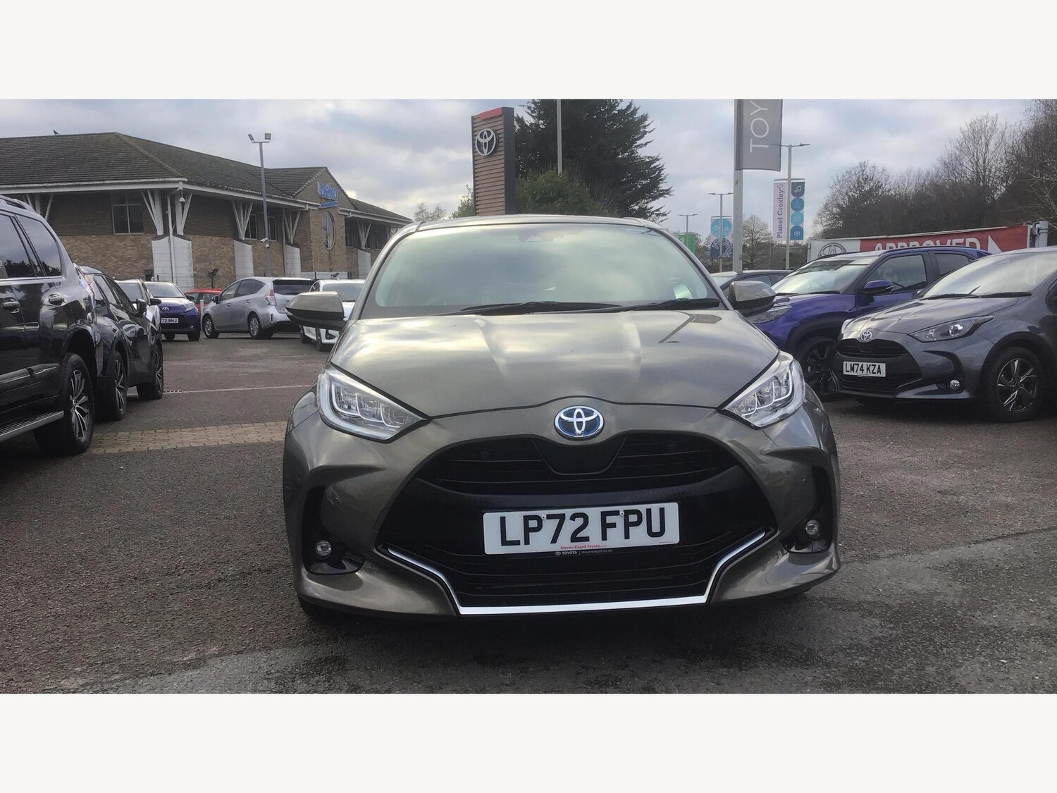 Used Toyota Yaris 2022 for sale - 77376530: Photo 17