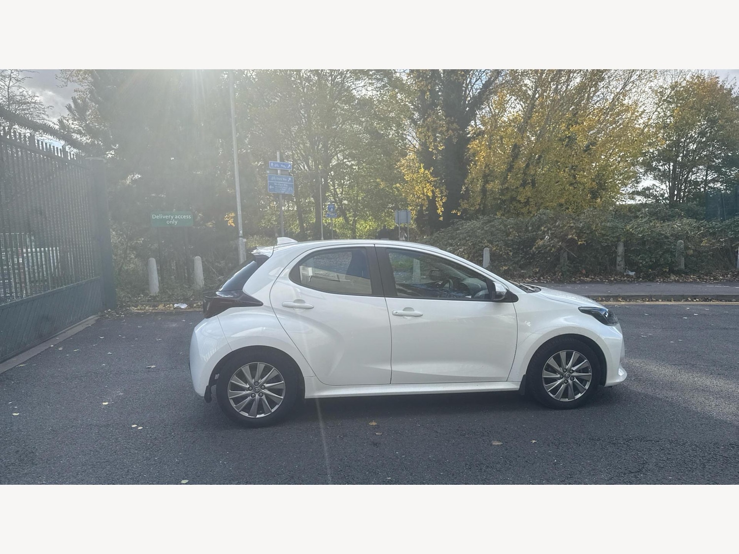 Used Toyota Yaris 2022 for sale - 76473483: Photo 18
