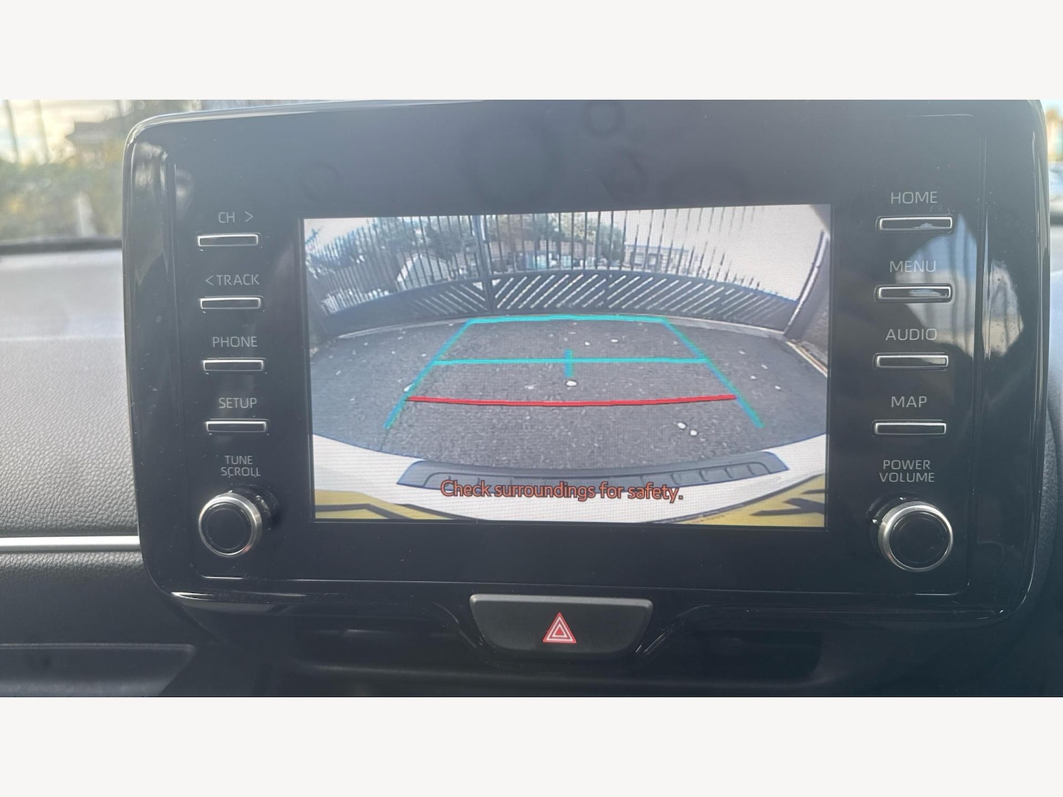 Used Toyota Yaris 2022 for sale - 76473483: Photo 29