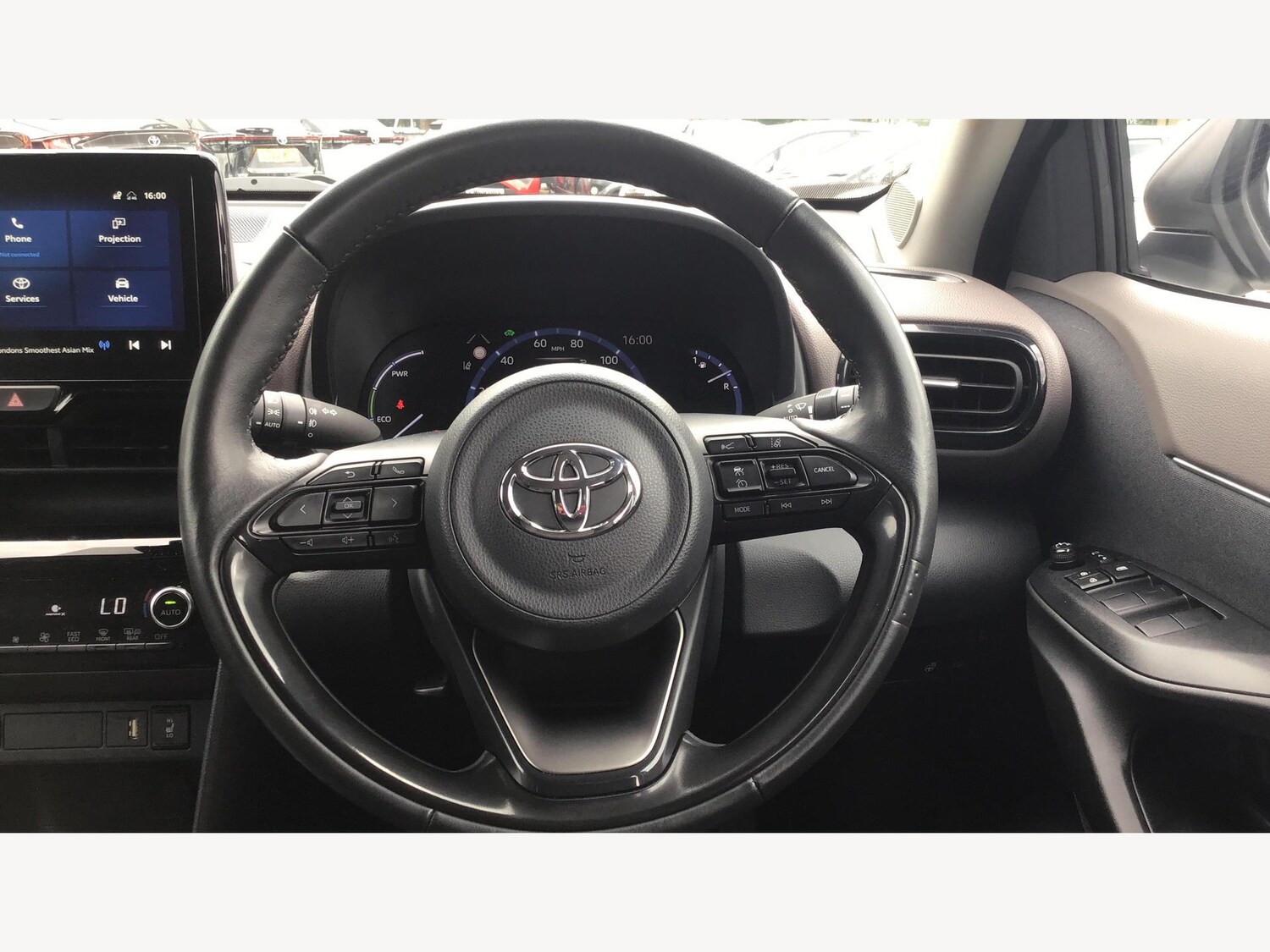 Used Toyota Yaris Cross 2023 for sale - 76251416: Photo 10