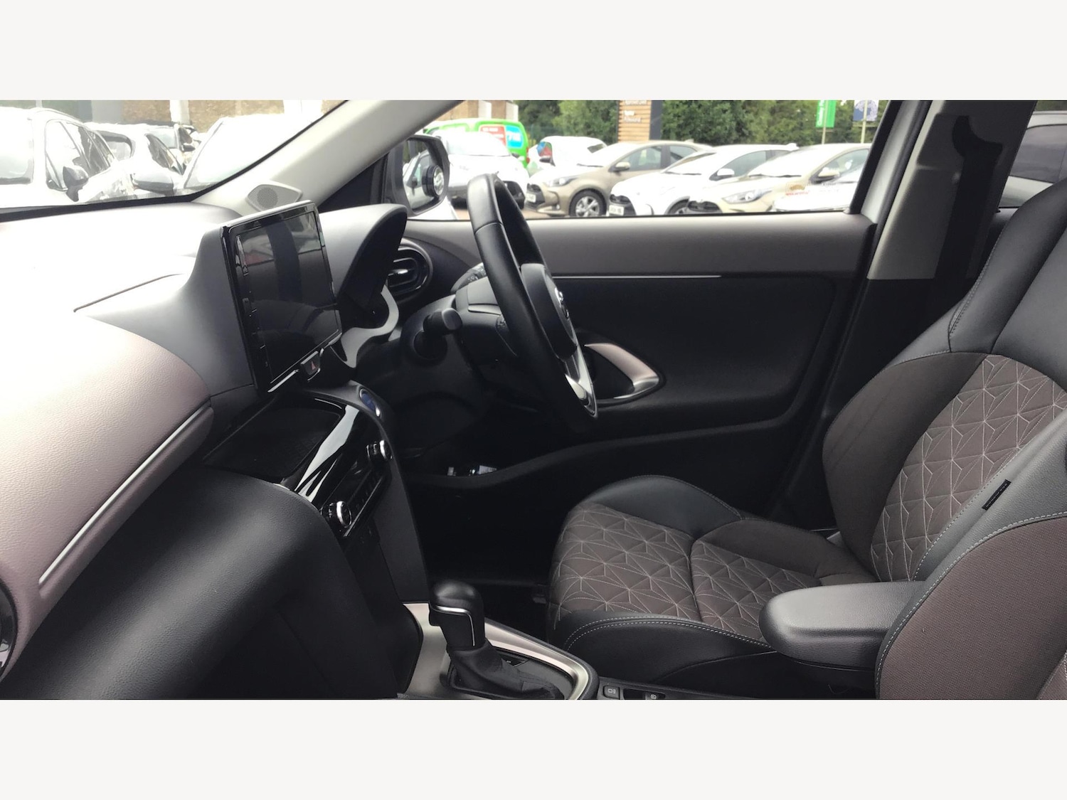 Used Toyota Yaris Cross 2023 for sale - 76251416: Photo 12