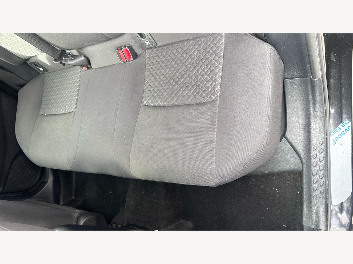 Used Toyota C-HR 2023 for sale - 78203891: Photo 16