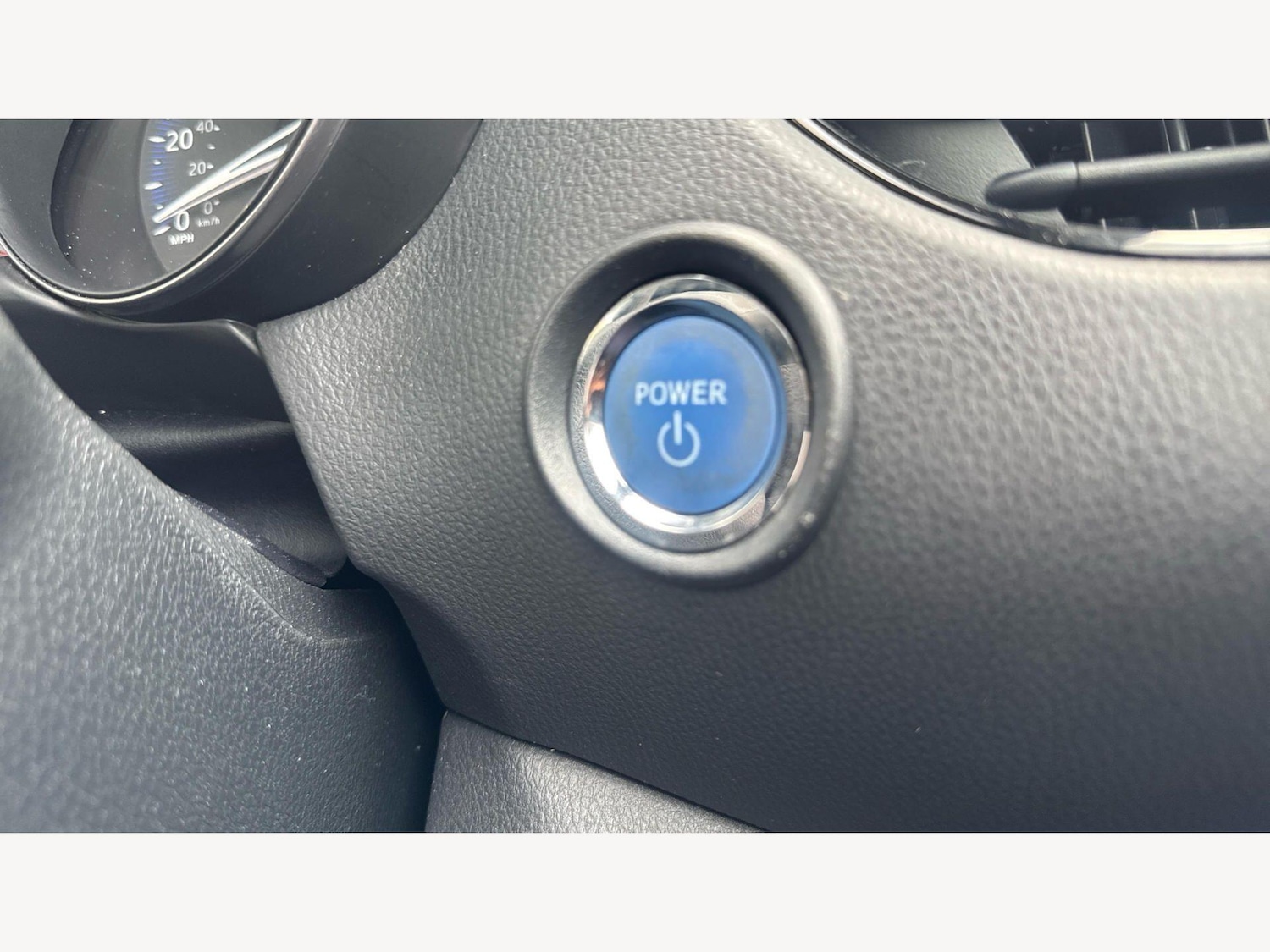 Used Toyota C-HR 2023 for sale - 78203891: Photo 18