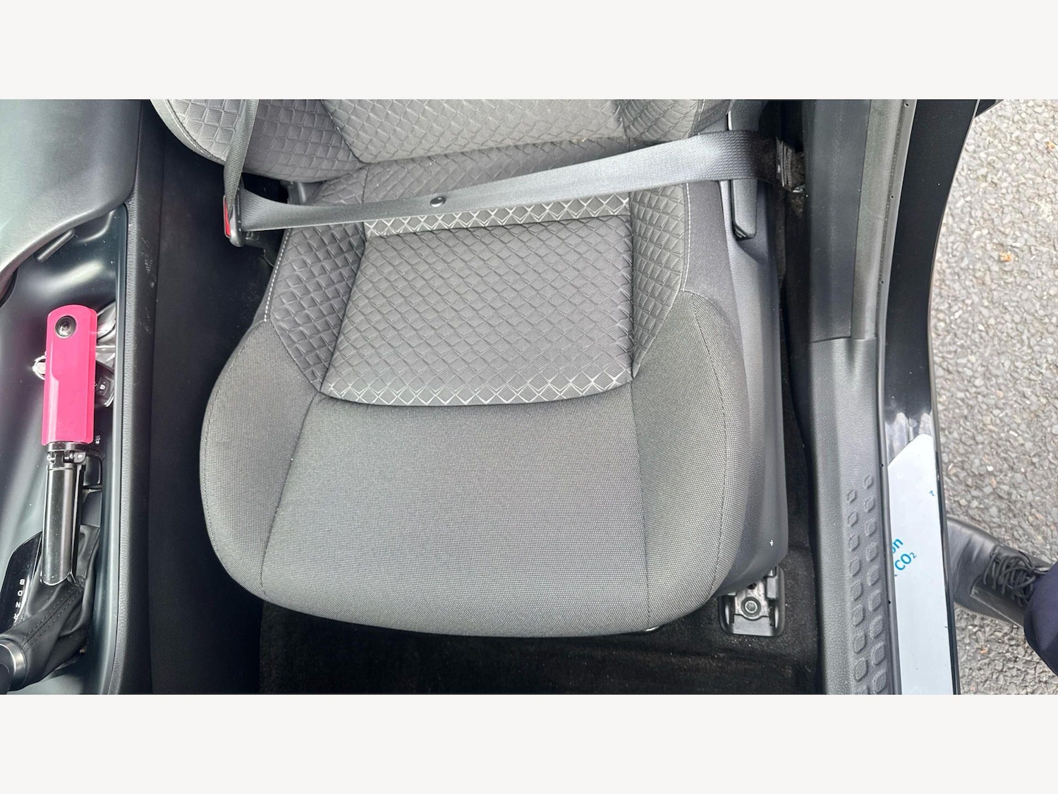 Used Toyota C-HR 2023 for sale - 78203891: Photo 19