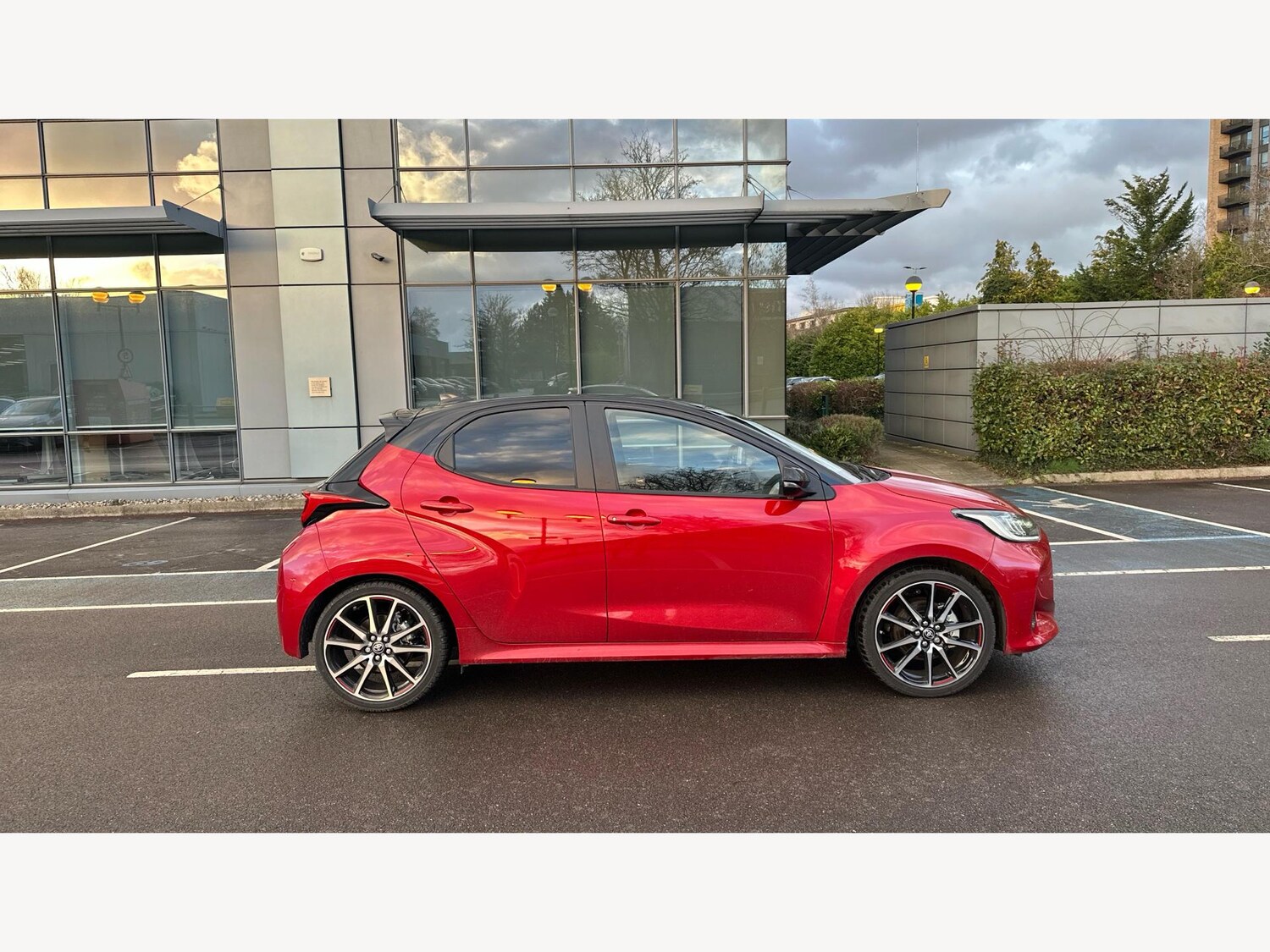 Used Toyota Yaris 2024 for sale - 77468964: Photo 18