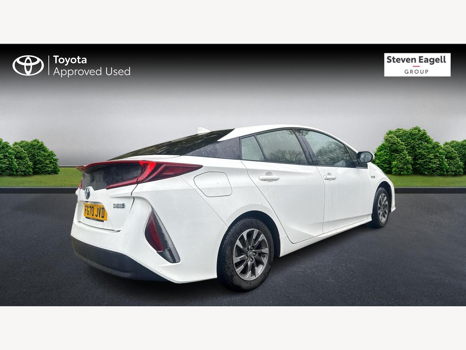 Used Toyota Prius 2020 for sale - 76823686: Photo 2