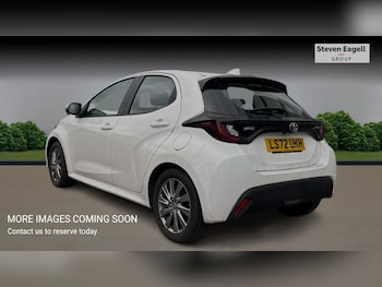 Used Toyota Yaris 2022 for sale - 76561573: Photo