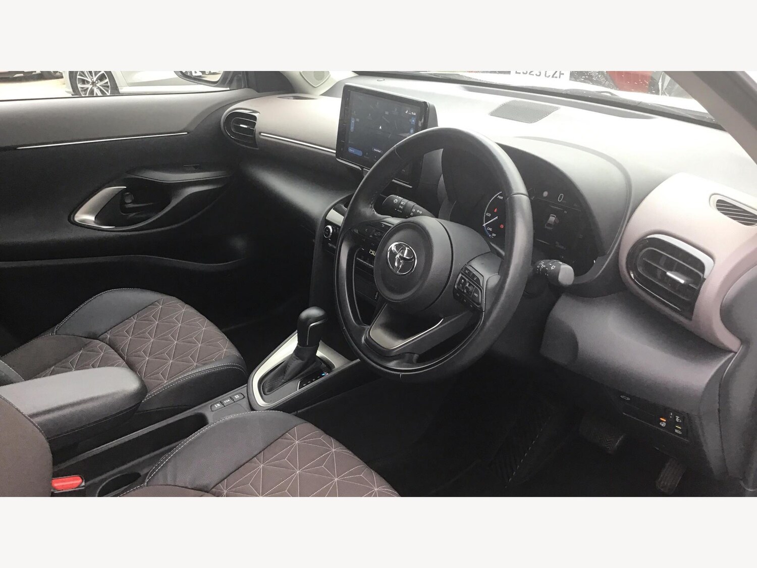 Used Toyota Yaris Cross 2022 for sale - 76246693: Photo 13