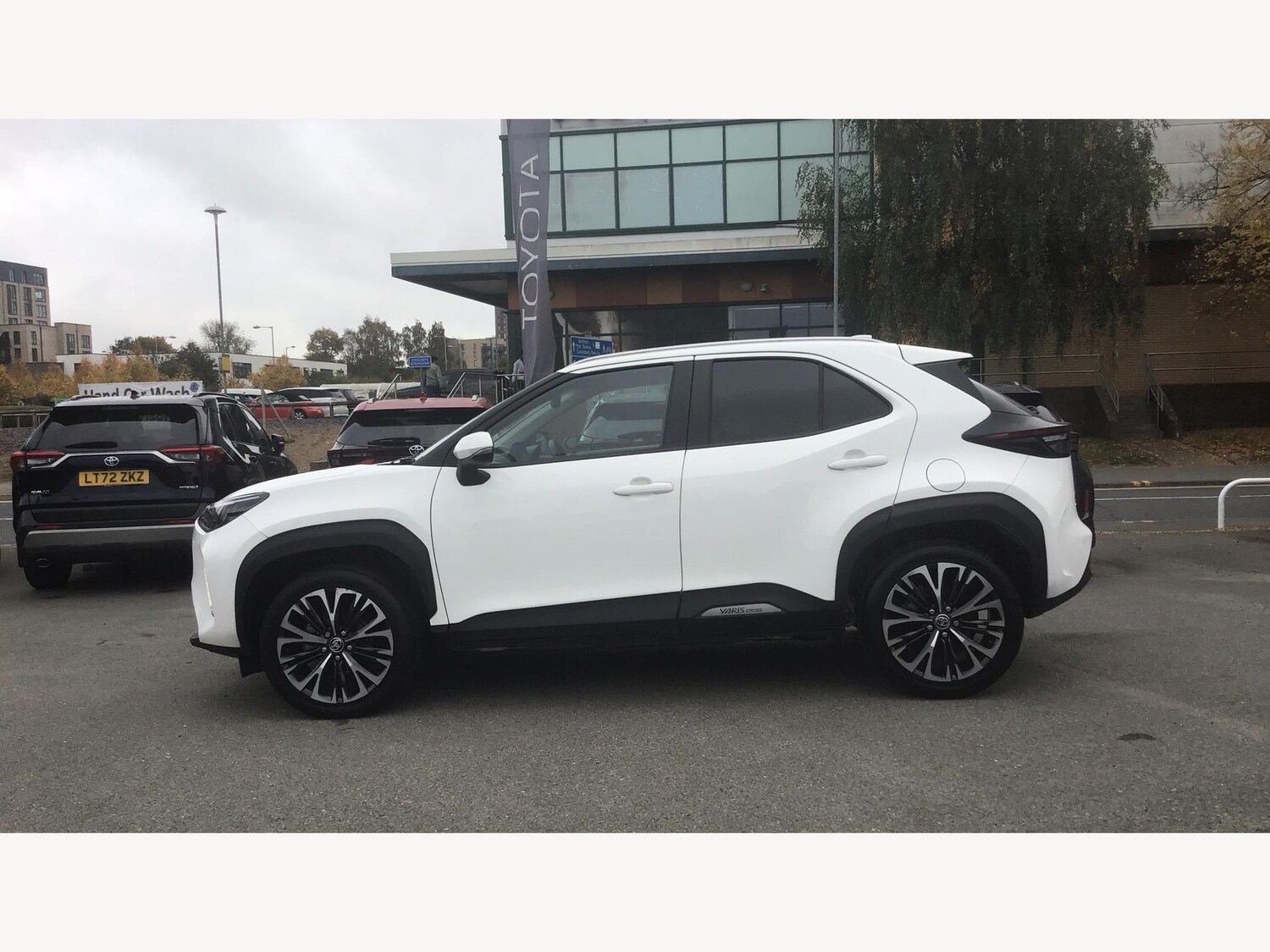 Used Toyota Yaris Cross 2022 for sale - 76246693: Photo 19