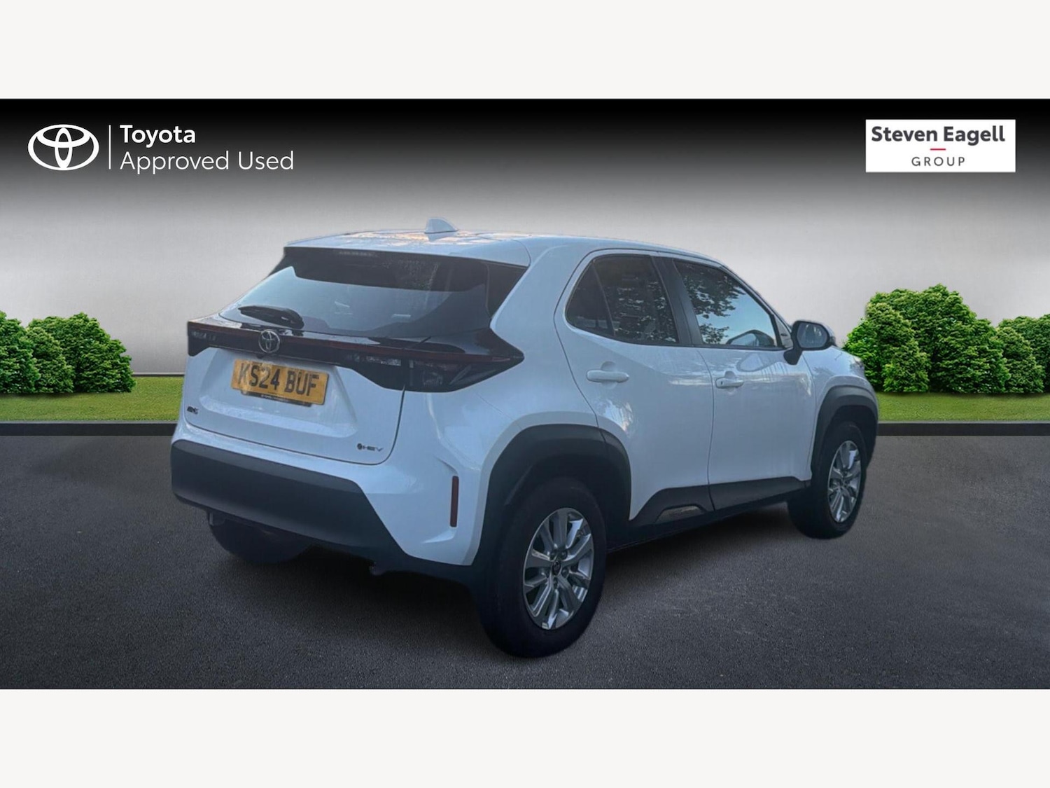 Used Toyota Yaris Cross 2024 for sale - 76824705: Photo 2