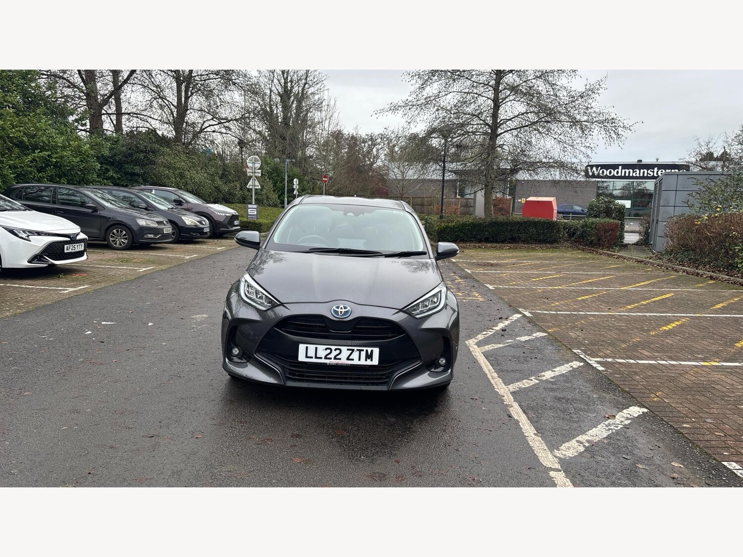 Used Toyota Yaris 2022 for sale - 76992502: Photo 17