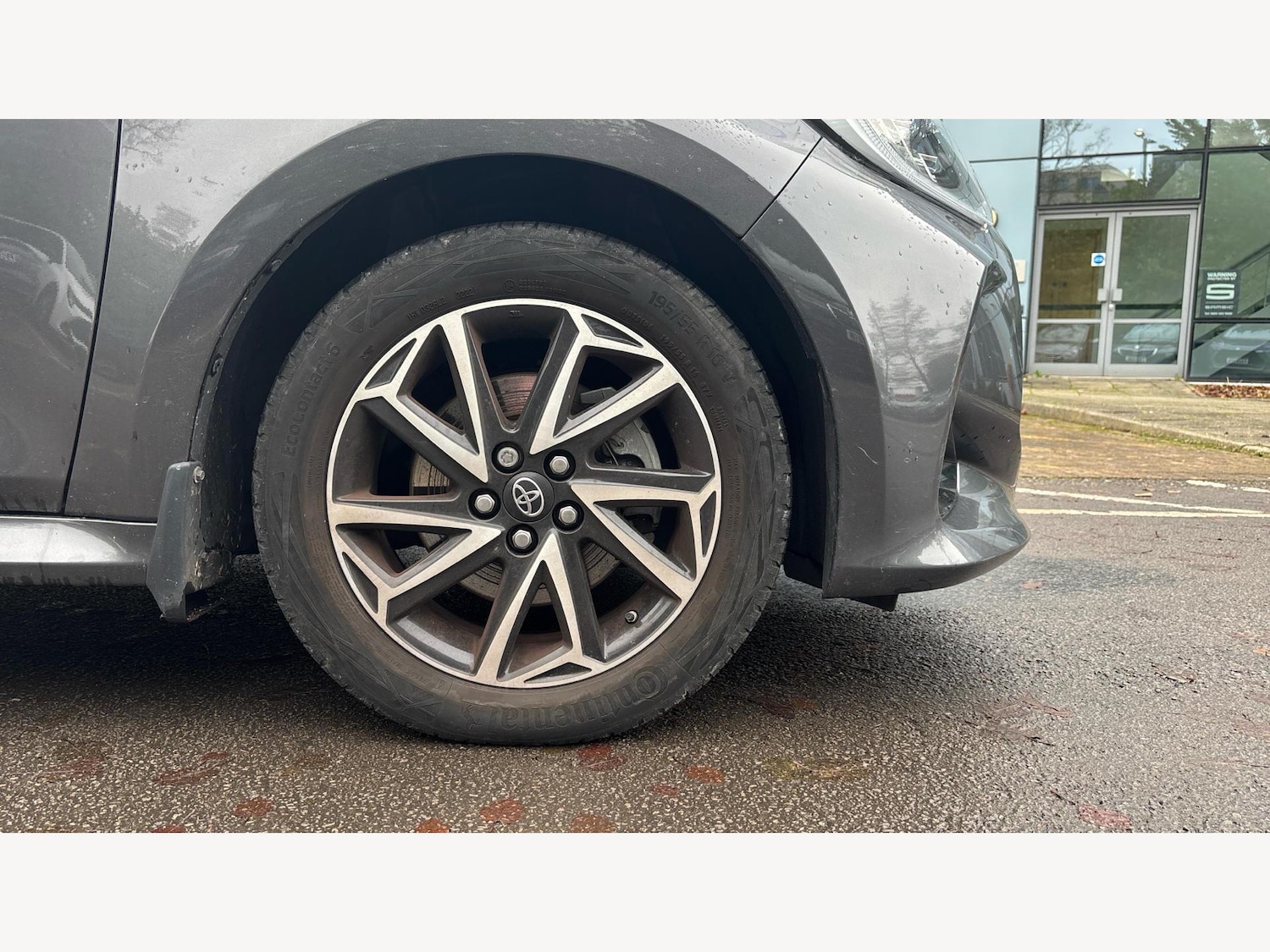 Used Toyota Yaris 2022 for sale - 76992502: Photo 20