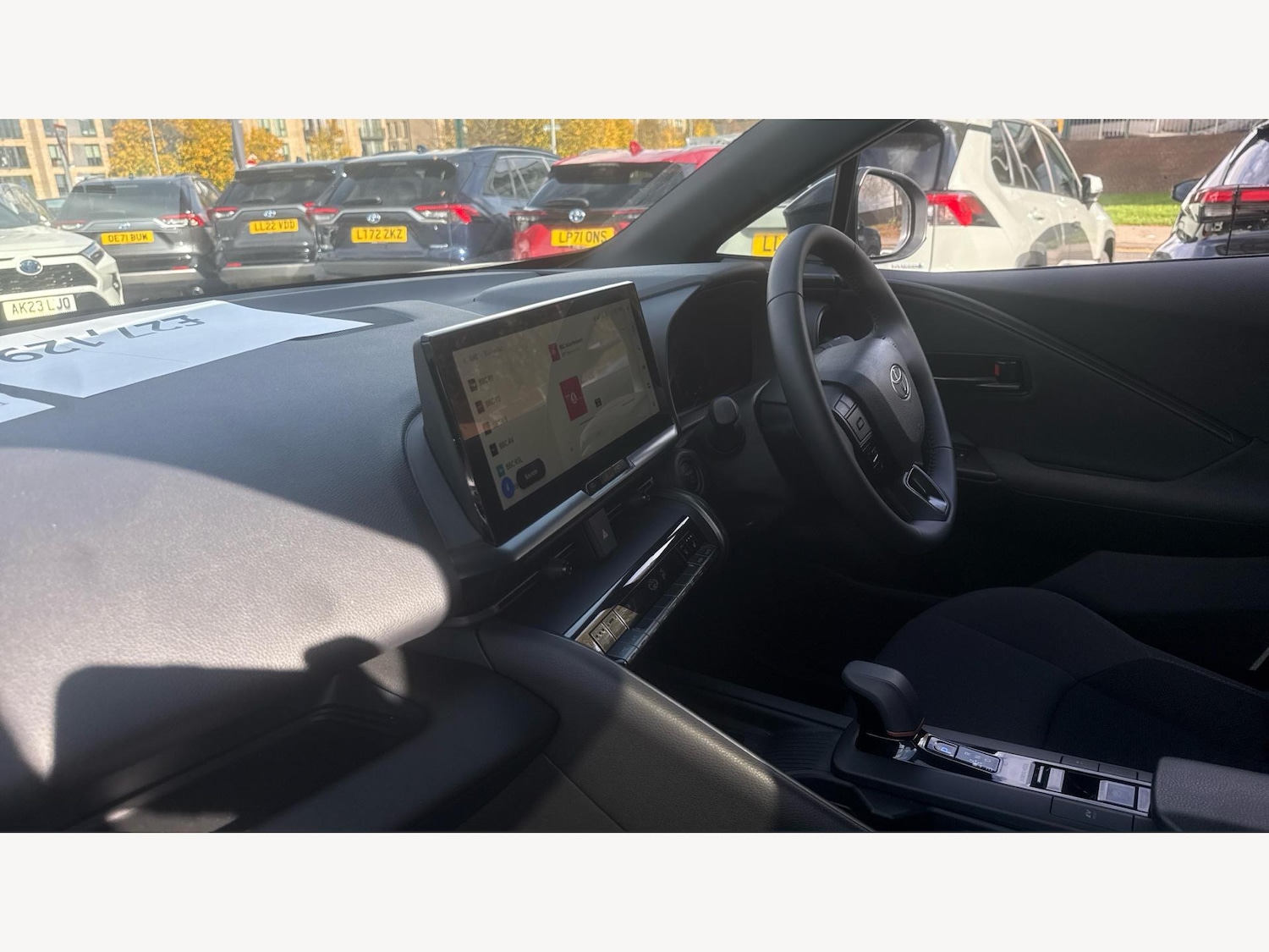 Used Toyota C-HR 2024 for sale - 76485409: Photo 13