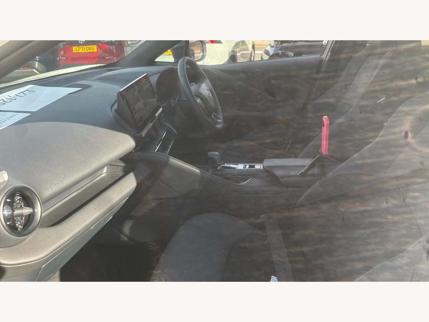 Used Toyota C-HR 2024 for sale - 76485409: Photo 14
