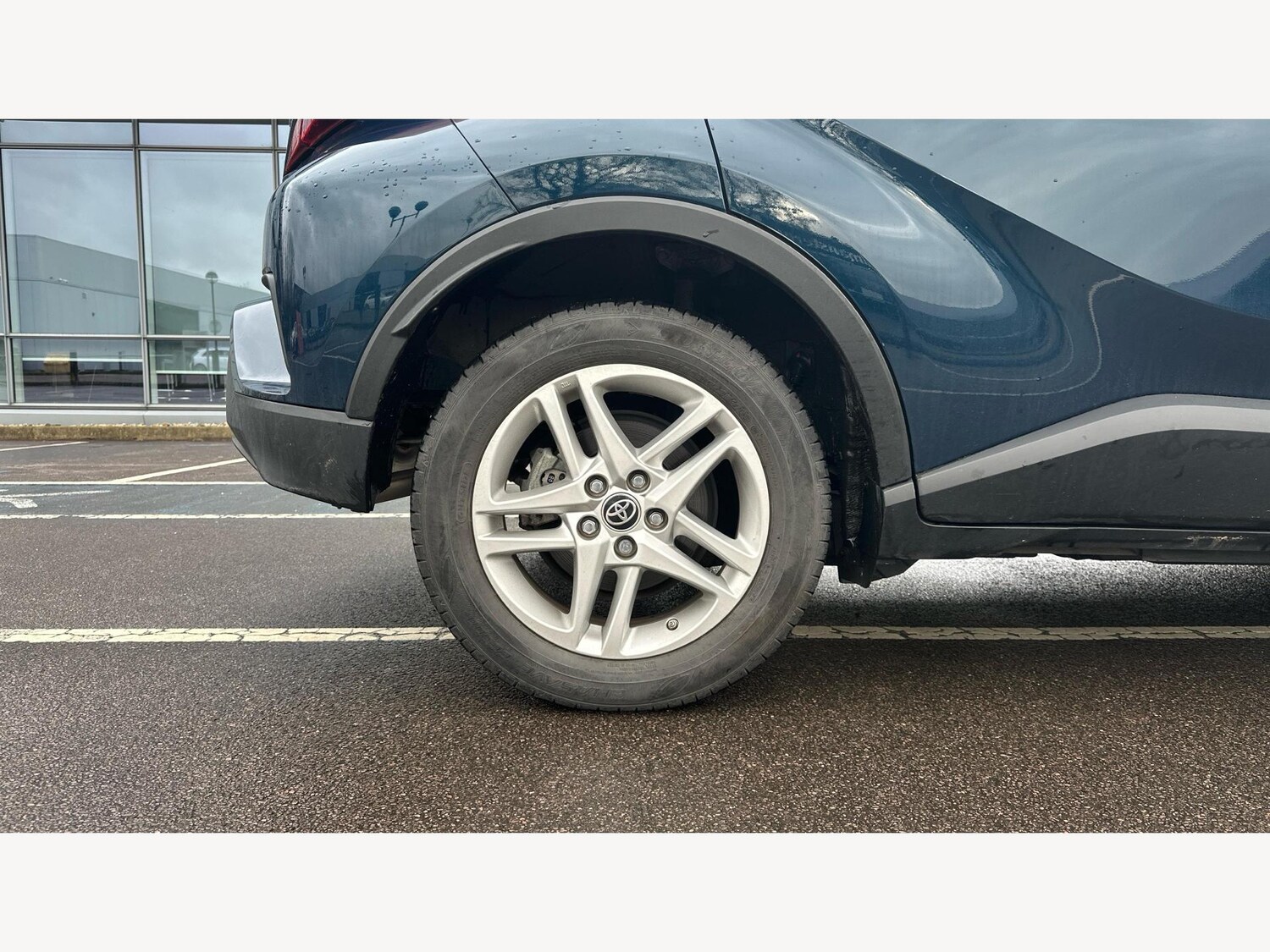 Used Toyota C-HR 2023 for sale - 77305817: Photo 20