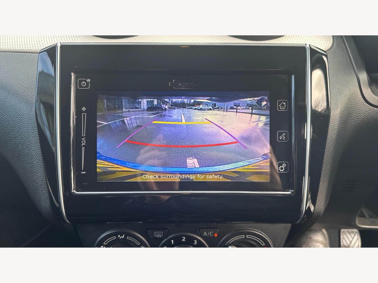 Used Suzuki Swift 2019 for sale - 77549851: Photo 24