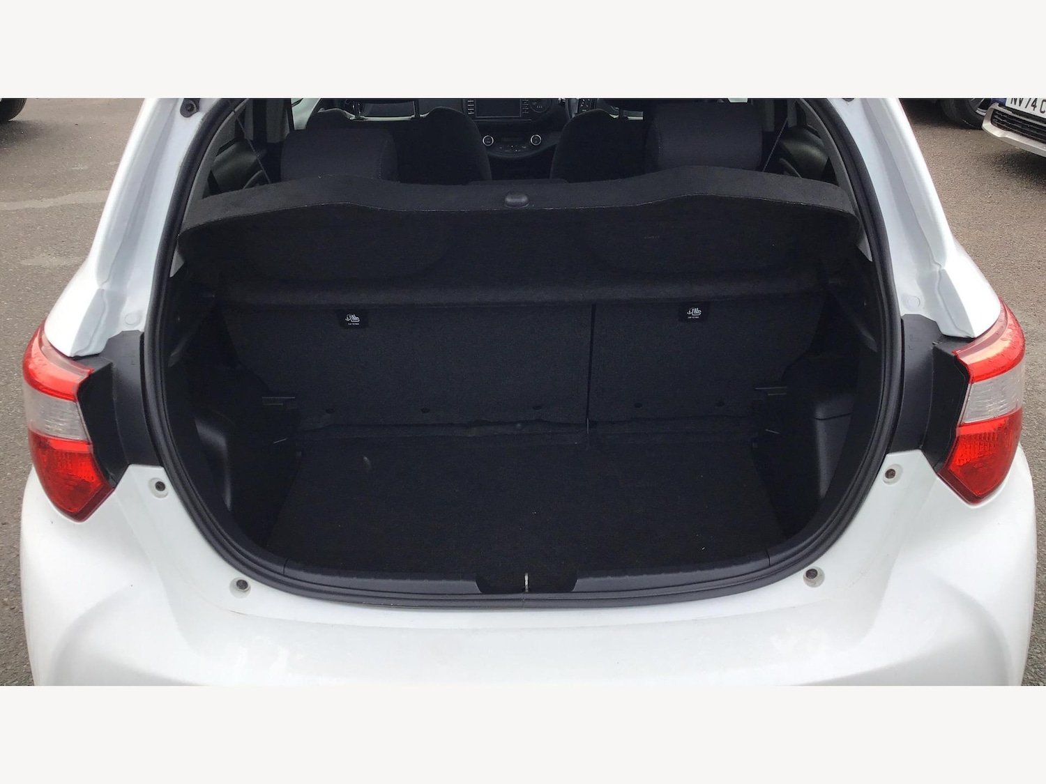 Used Toyota Yaris 2017 for sale - 76314723: Photo 16