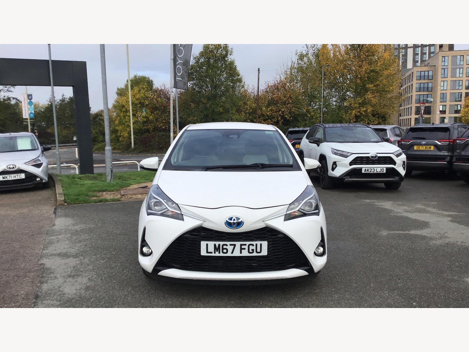 Used Toyota Yaris 2017 for sale - 76314723: Photo 17