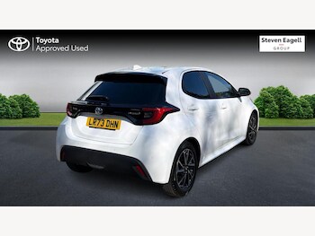 Used Toyota Yaris 2023 for sale - 78260015: Photo