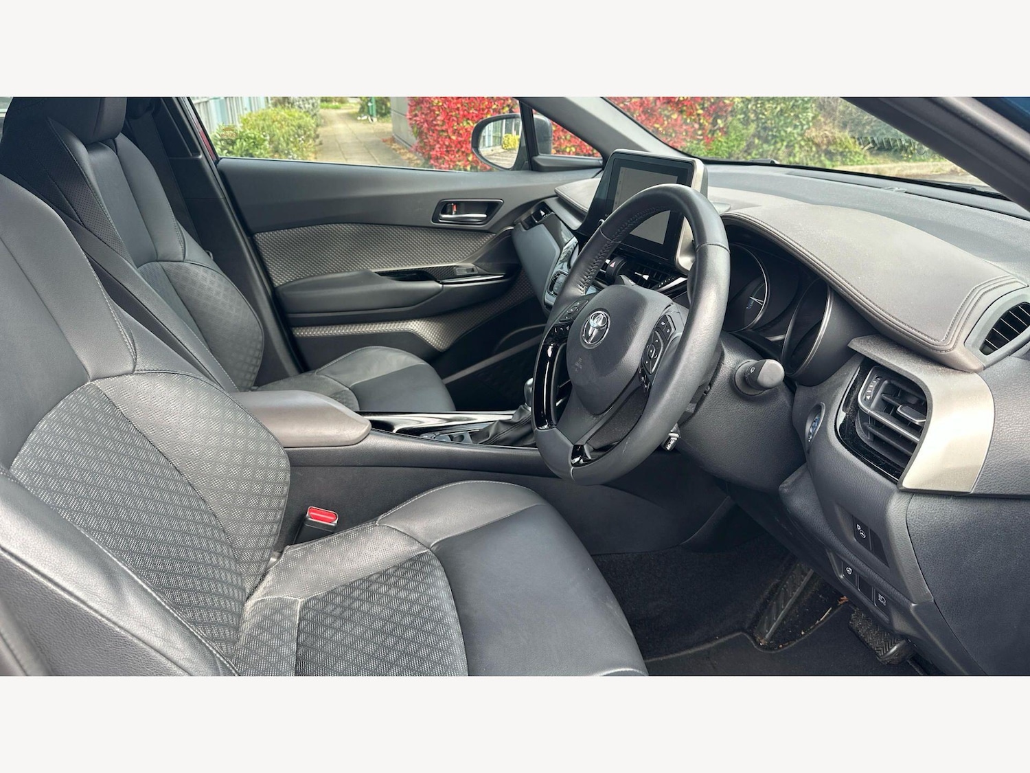 Used Toyota C-HR 2023 for sale - 78127296: Photo 13