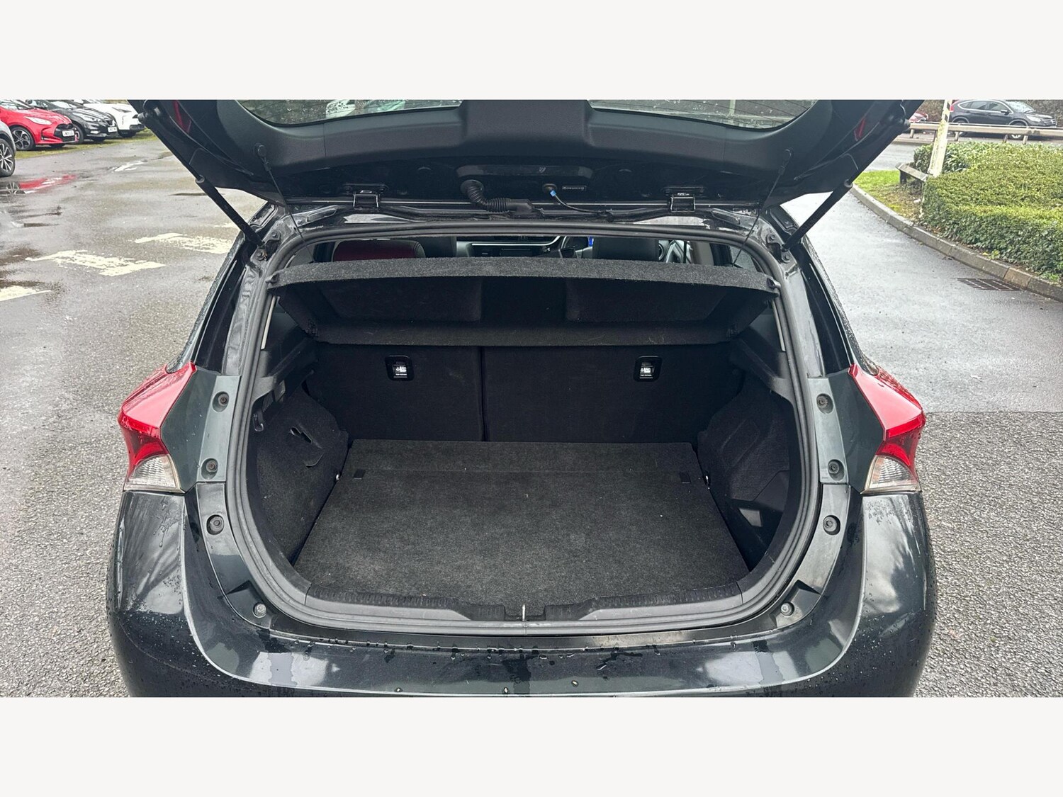 Used Toyota Auris for sale - 77511130: Photo 16