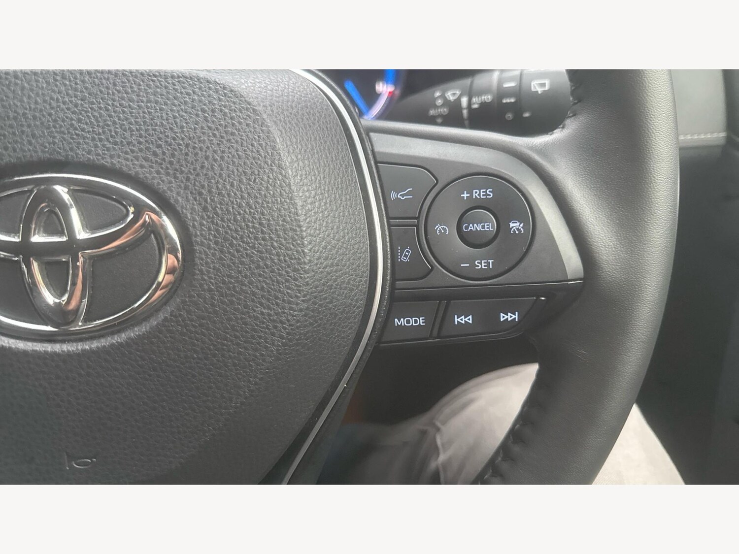 Used Toyota RAV4 2022 for sale - 77216355: Photo 22