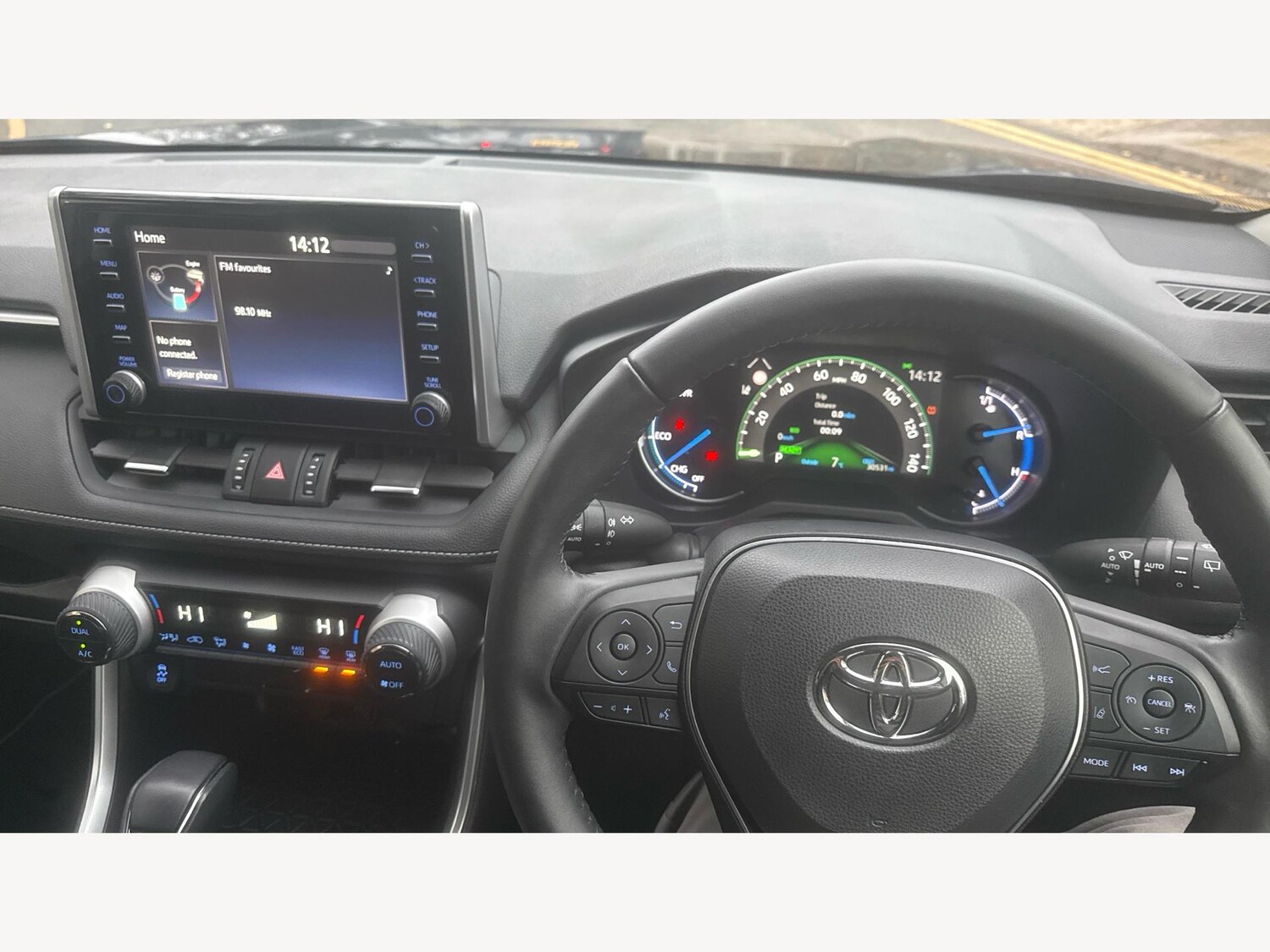 Used Toyota RAV4 2022 for sale - 77216355: Photo 8