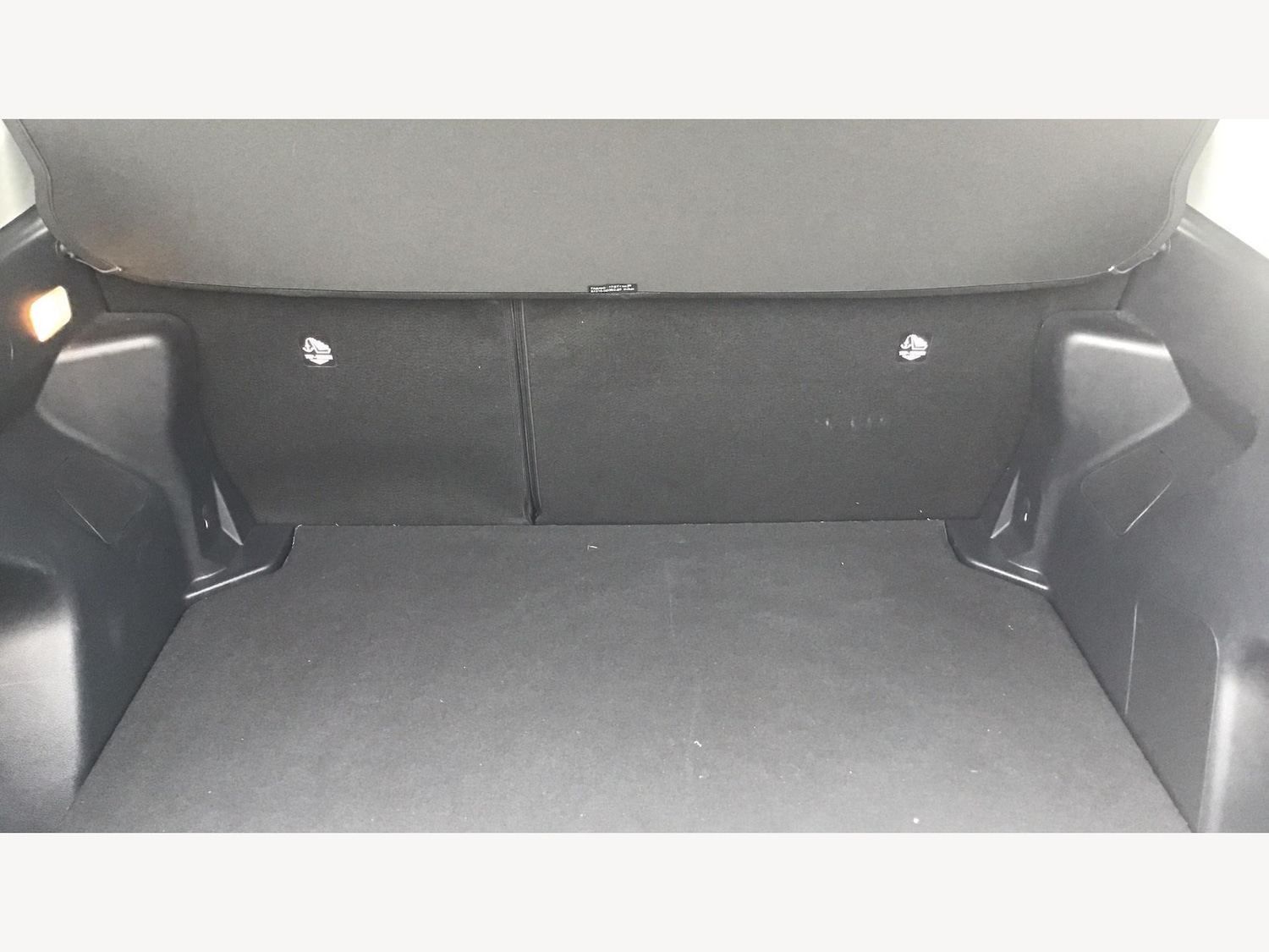 Used Toyota Yaris Cross 2024 for sale - 76849673: Photo 16