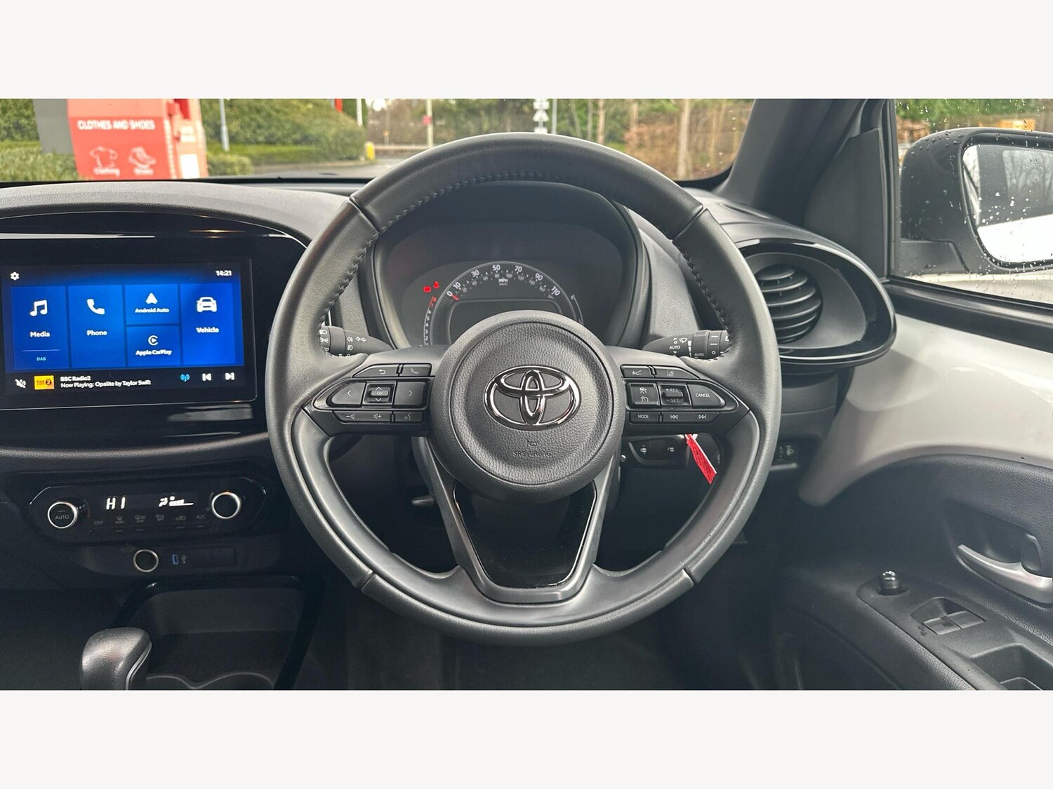 Used Toyota Aygo X 2025 for sale - 77242622: Photo 8