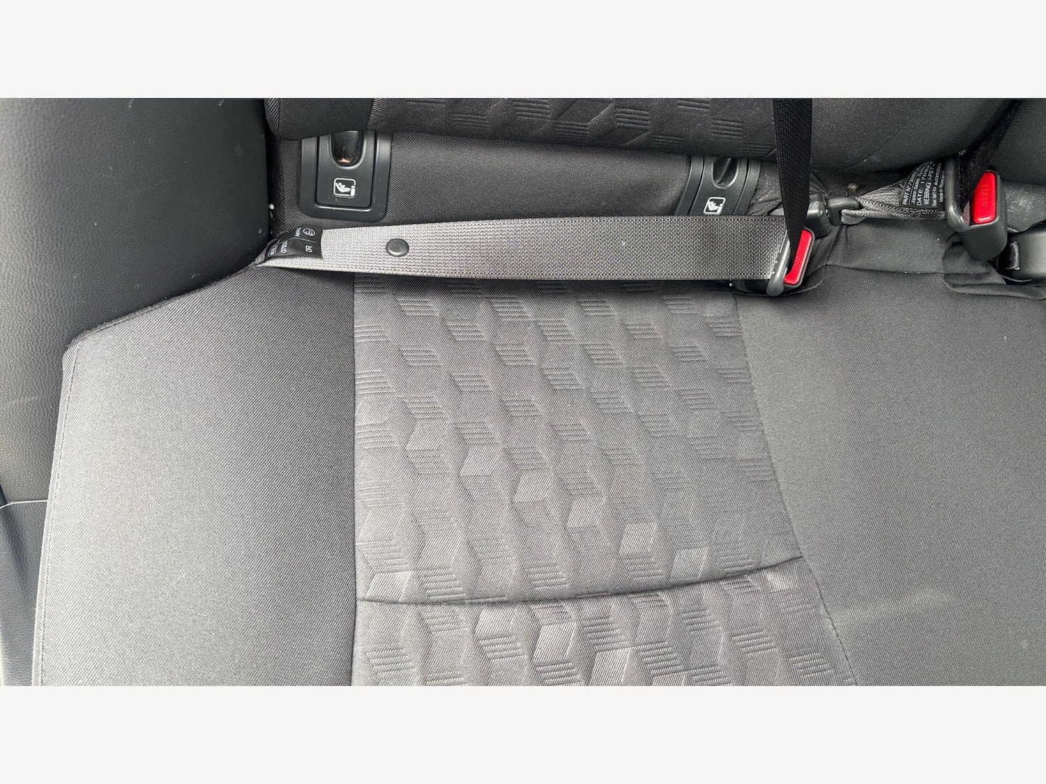 Used Toyota Yaris 2024 for sale - 78204149: Photo 16