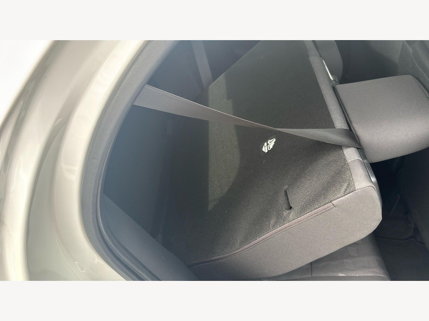 Used Toyota Yaris 2024 for sale - 78204149: Photo 20