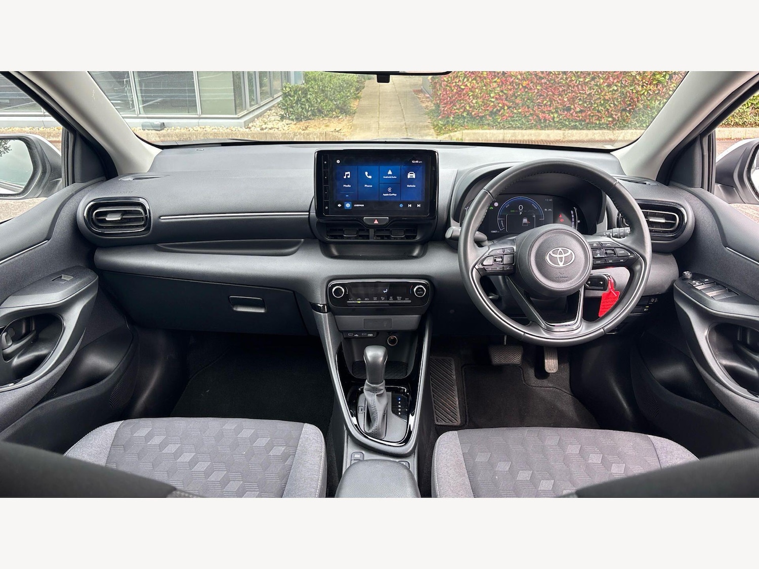 Used Toyota Yaris 2024 for sale - 78204149: Photo 8