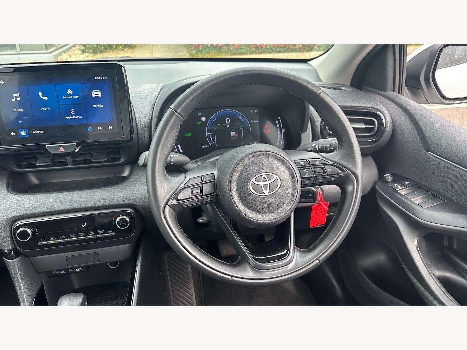 Used Toyota Yaris 2024 for sale - 78204149: Photo 9