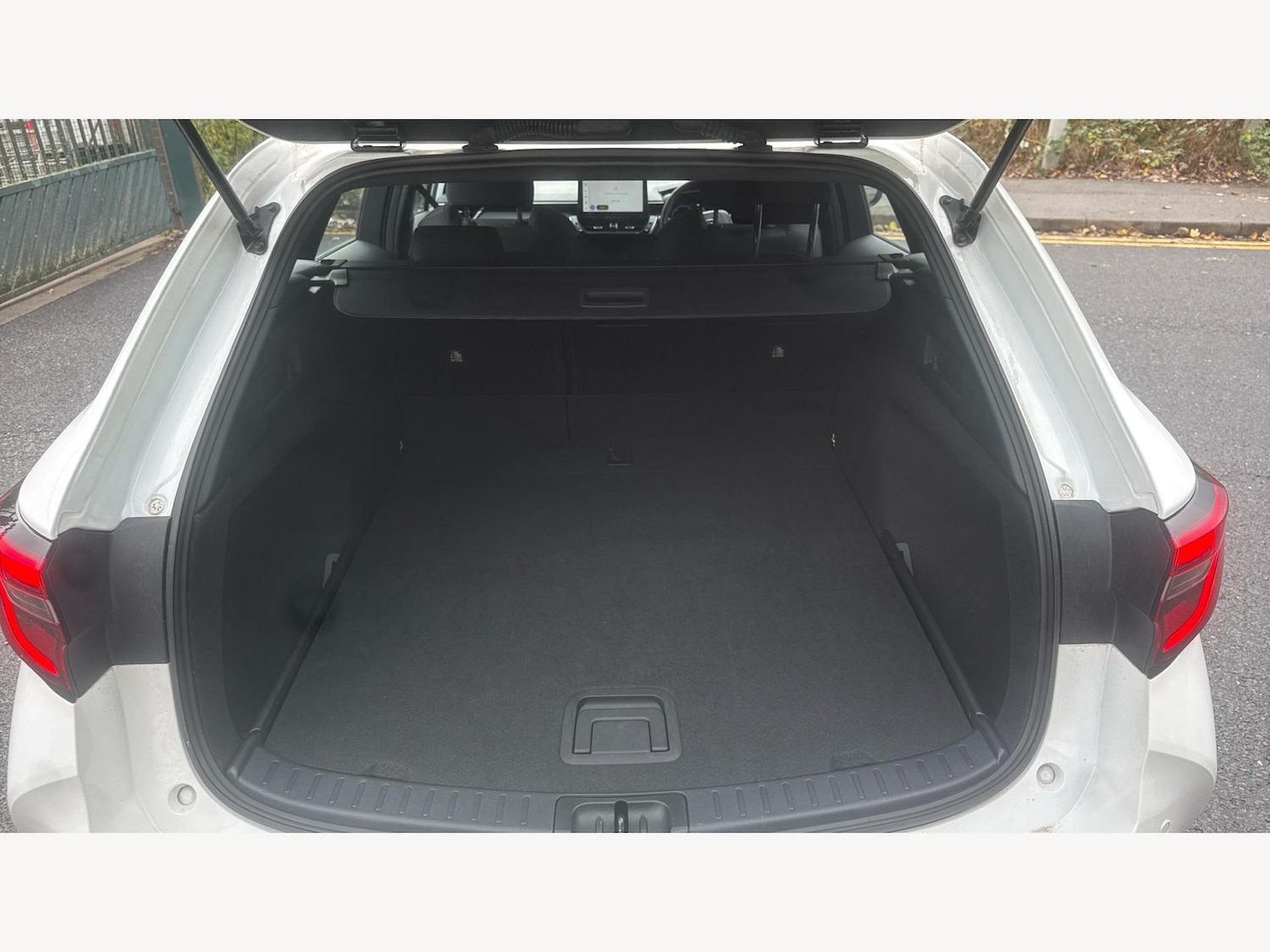 Used Toyota Corolla 2024 for sale - 76607231: Photo 16