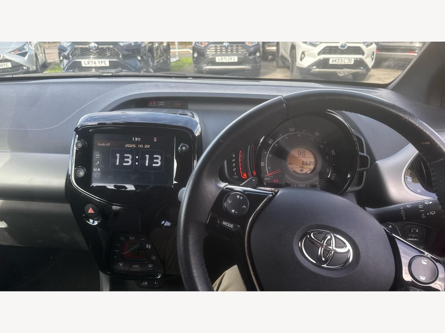 Used Toyota AYGO 2022 for sale - 76572783: Photo 8