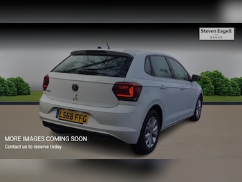 Used Volkswagen Polo 2018 for sale - 77550667: Photo