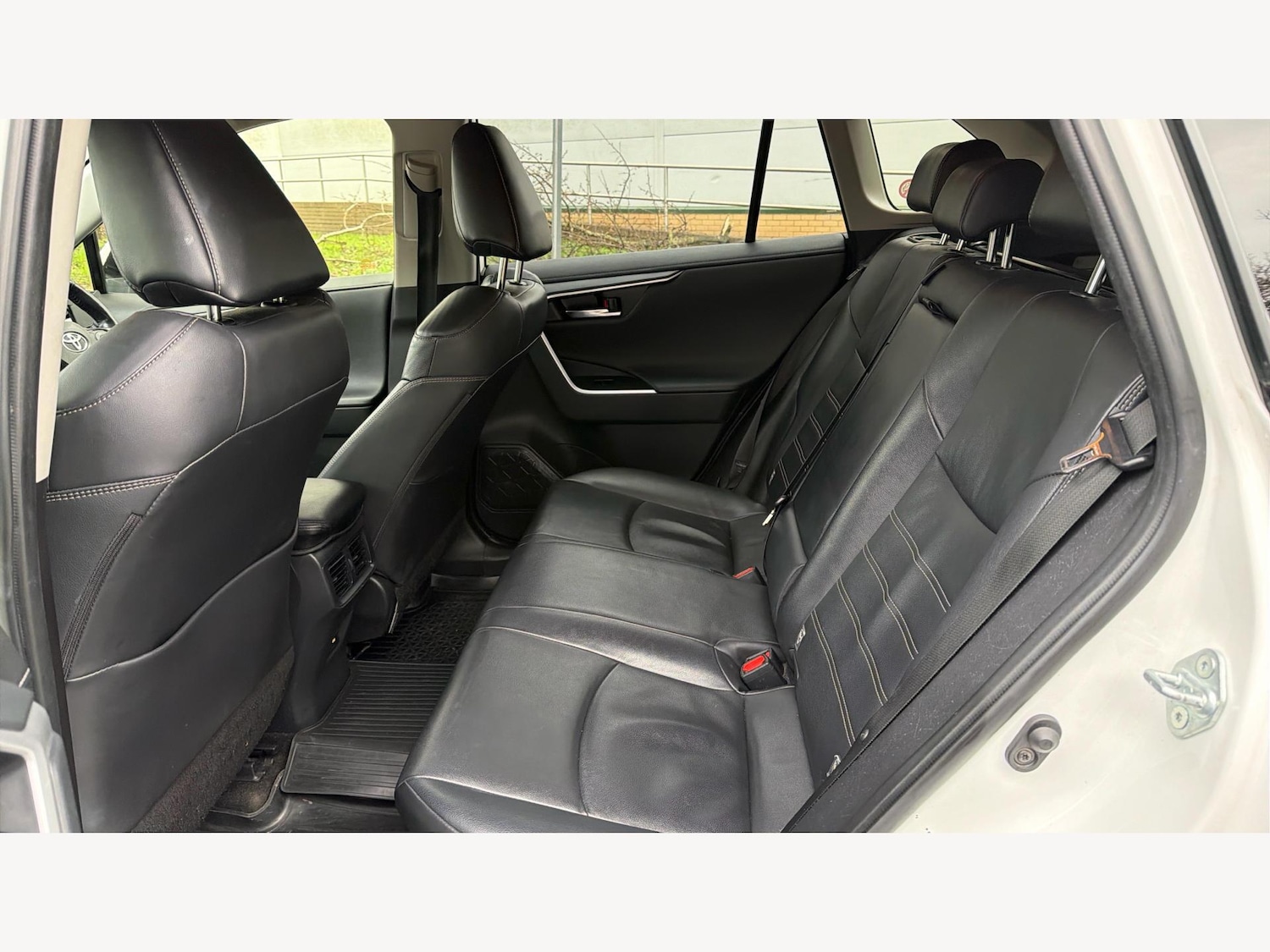 Used Toyota RAV4 2021 for sale - 77426147: Photo 15