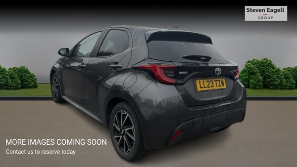 Used Toyota Yaris 2023 for sale - 76094203: Photo 2