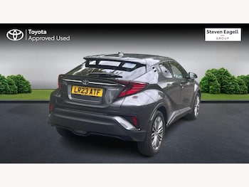 Used Toyota C-HR 2023 for sale - 75728597: Photo