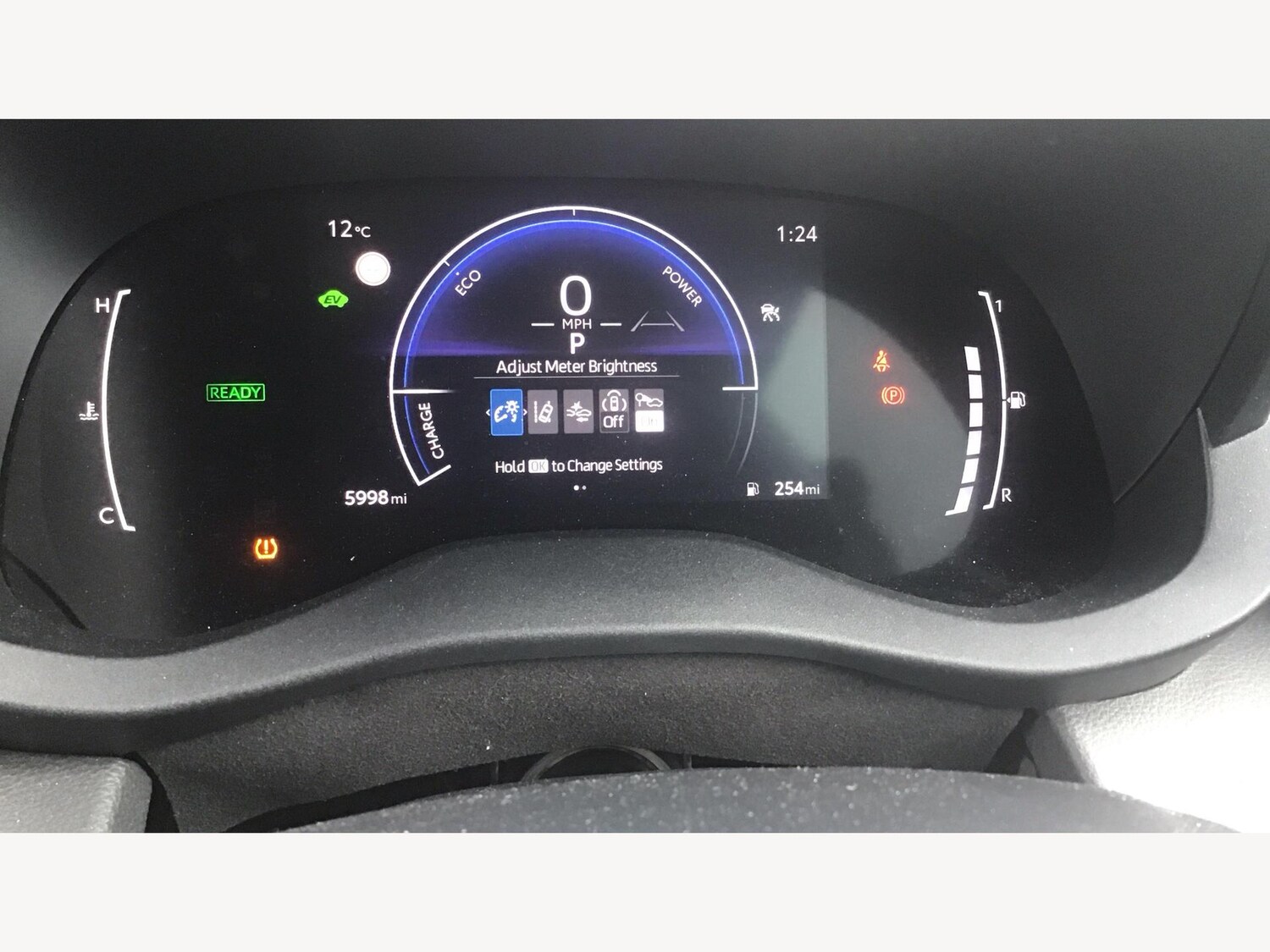 Used Toyota Yaris Cross 2024 for sale - 77190454: Photo 11