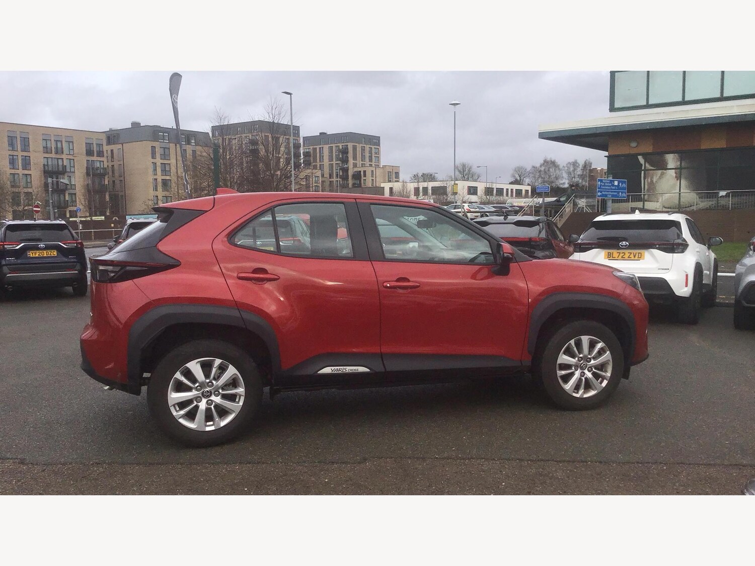 Used Toyota Yaris Cross 2024 for sale - 77190454: Photo 18