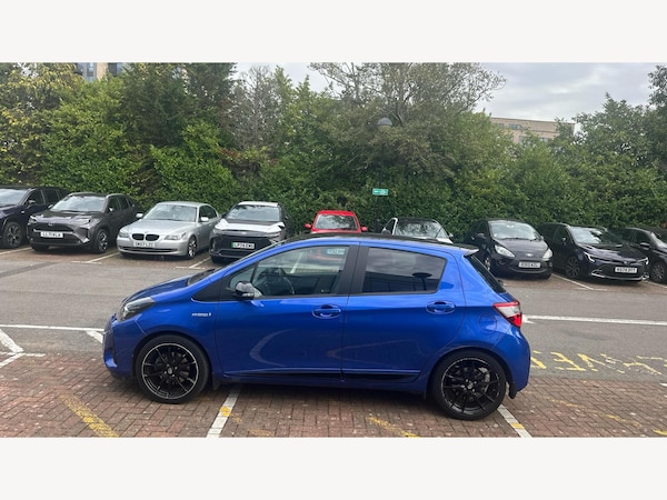 Used Toyota Yaris 2020 for sale - 76122233: Photo 19