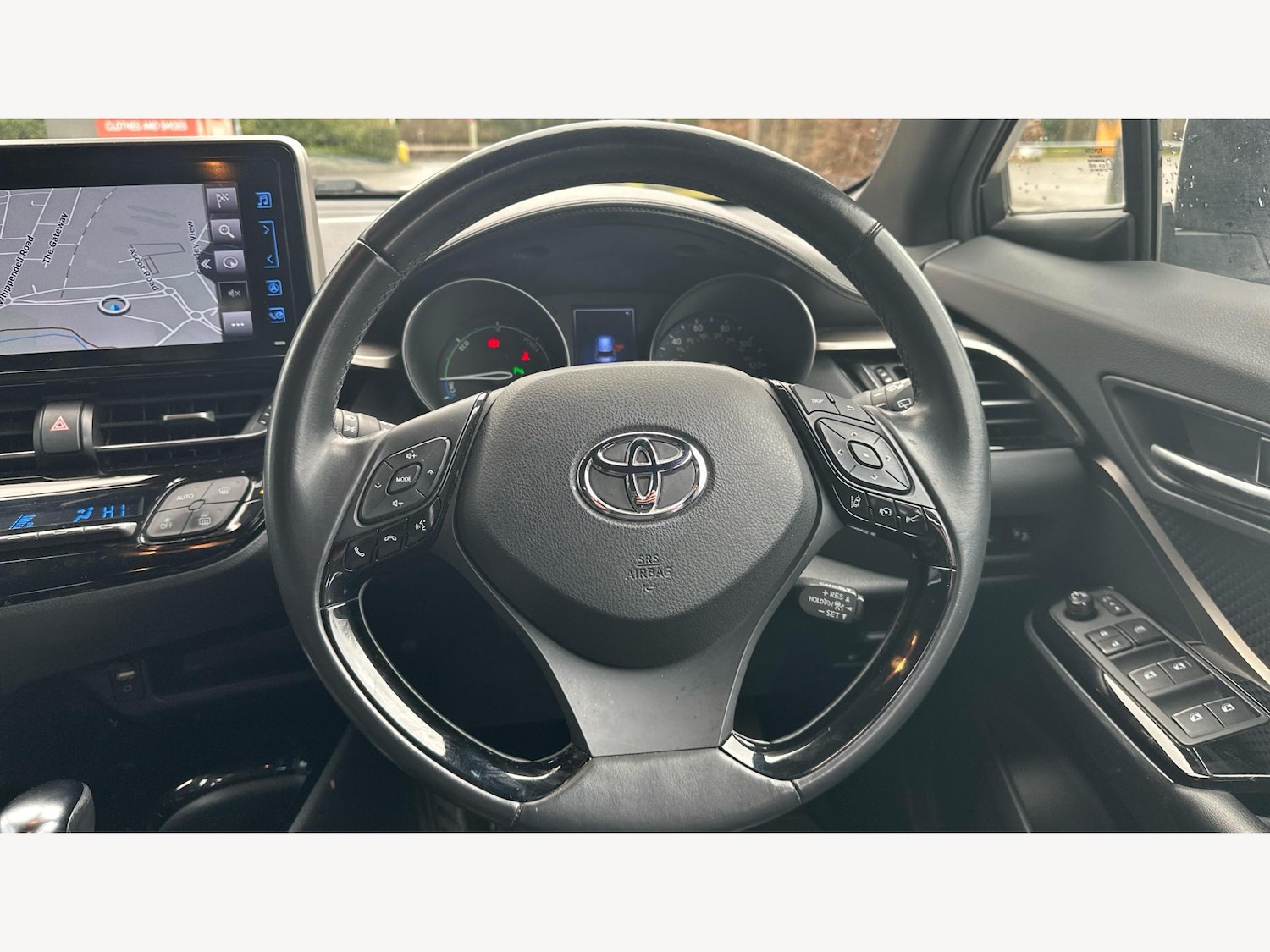 Used Toyota C-HR 2018 for sale - 77315142: Photo 8
