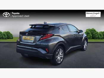 Used Toyota C-HR 2023 for sale - 77510936: Photo