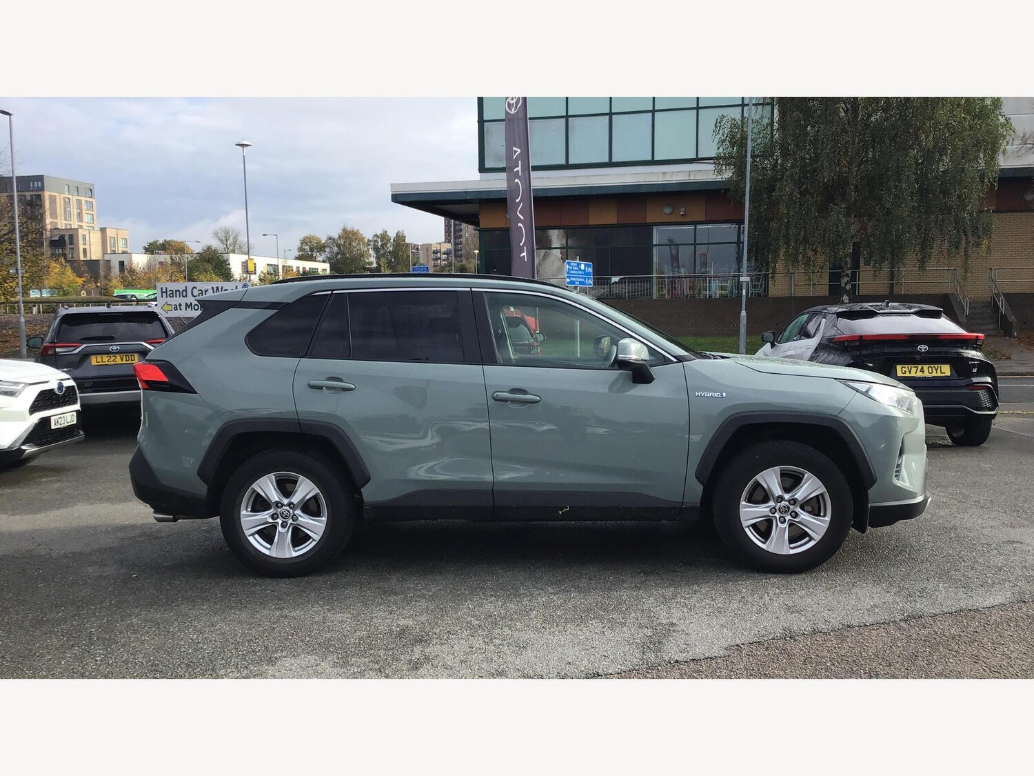 Used Toyota RAV4 2021 for sale - 76360651: Photo 18