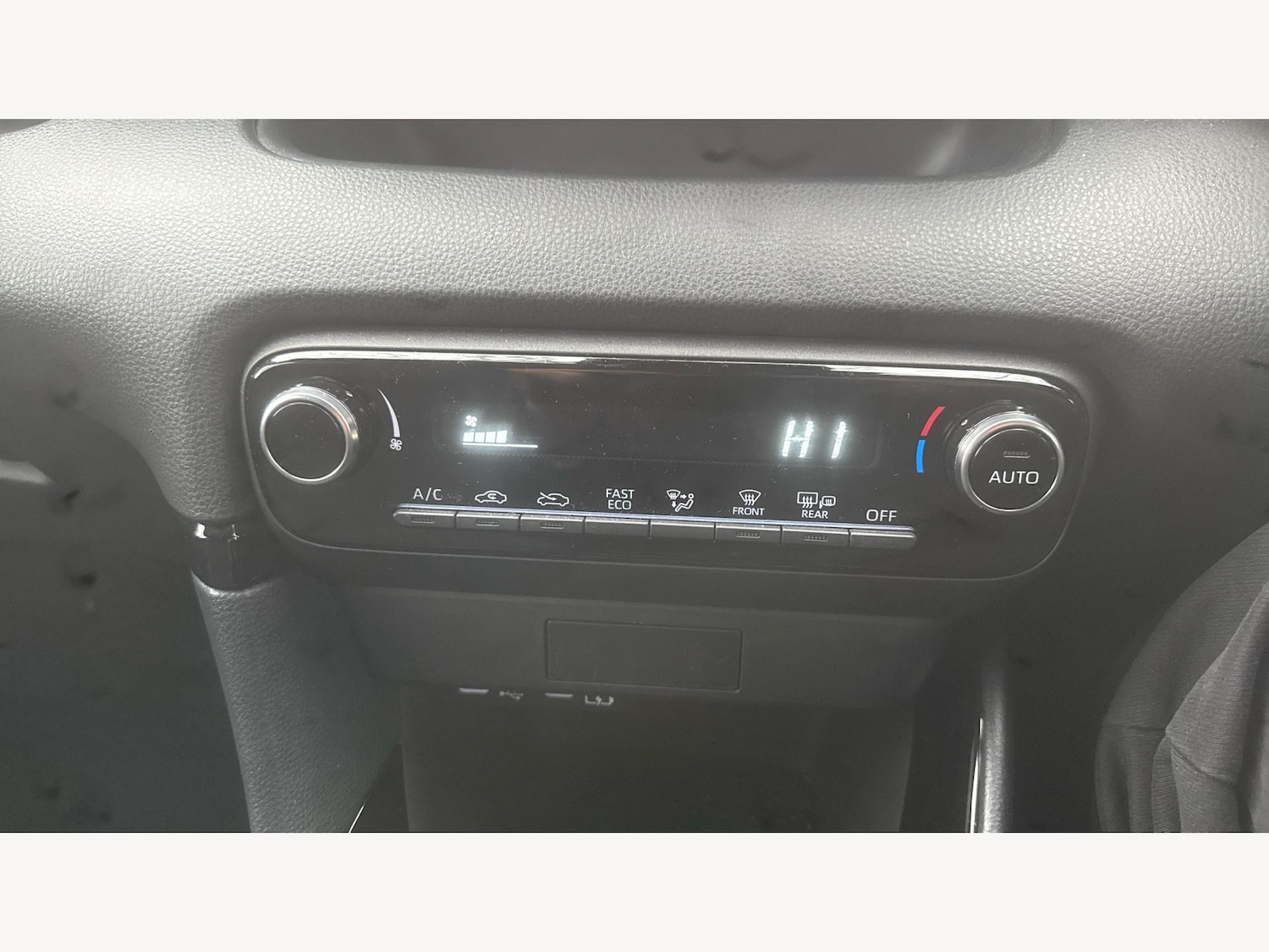 Used Toyota Yaris 2025 for sale - 76865889: Photo 24