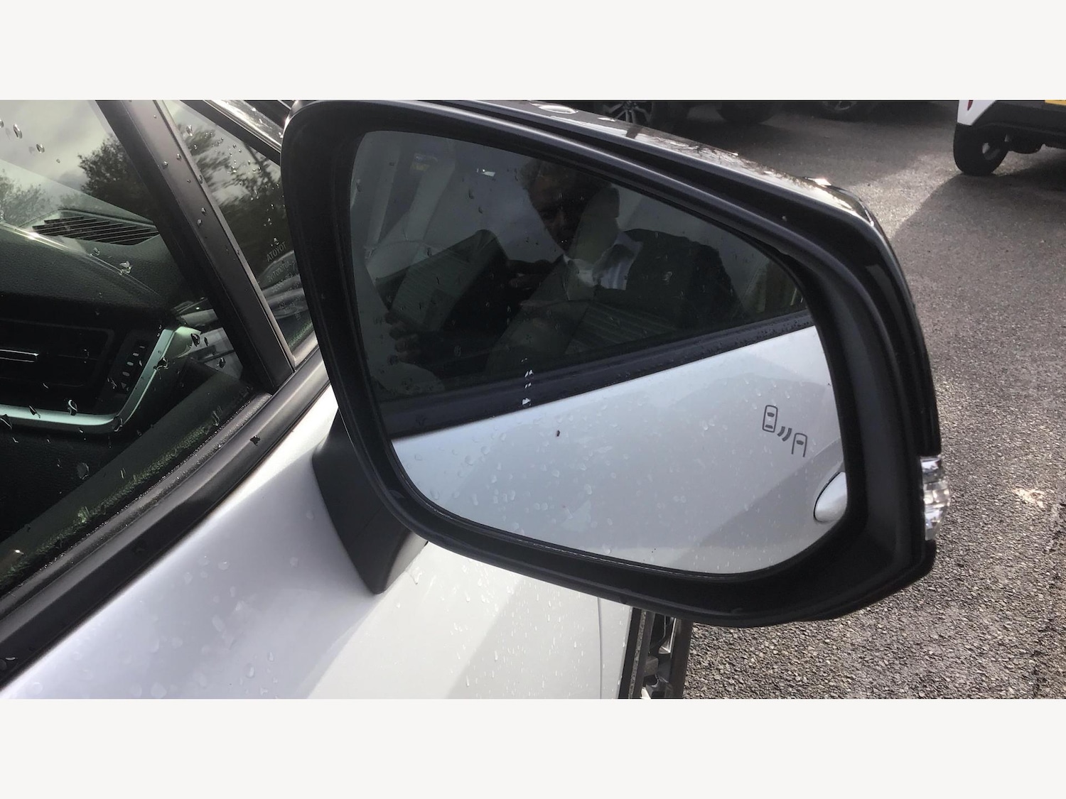 Used Toyota RAV4 2023 for sale - 76389386: Photo 24